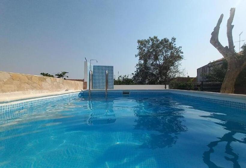 خانه 3 خوابه, Casa Do Castelo