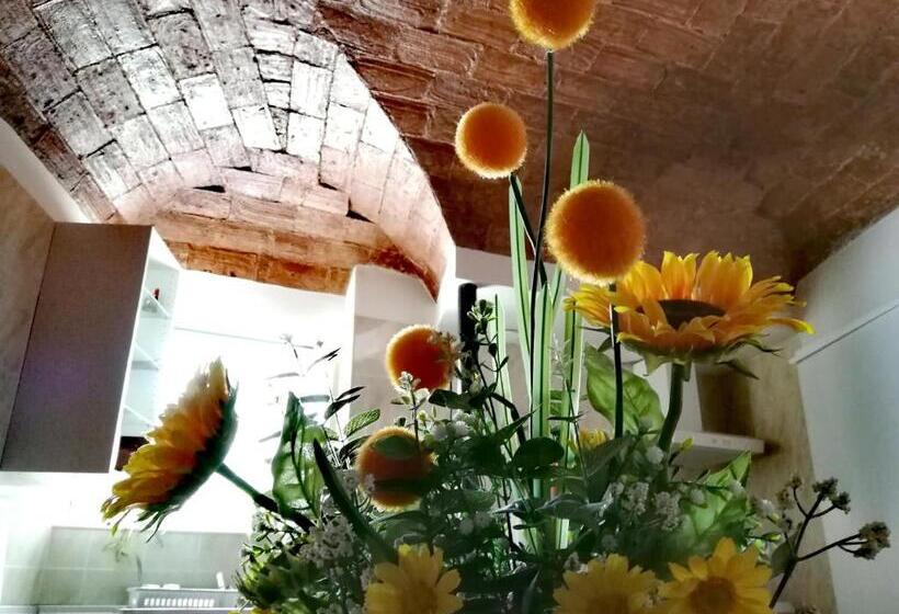 خانه 3 خوابه, Casa Do Castelo