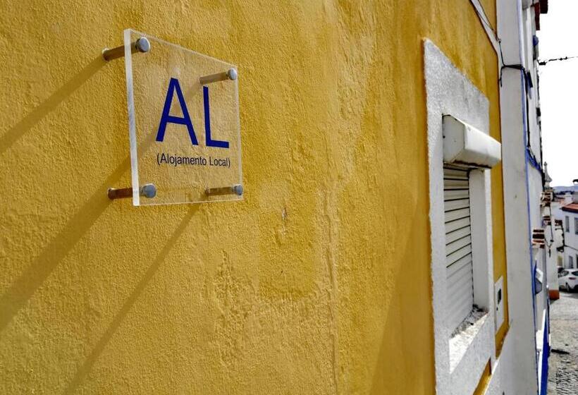 خانه 3 خوابه, Casa Do Castelo