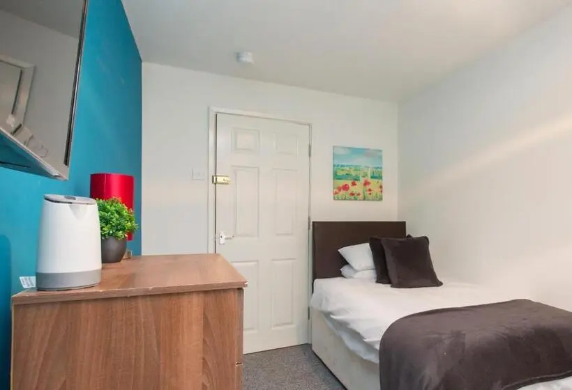 バスルーム共有のシングルスタンダード, Townhouse @ Edleston Road Crewe