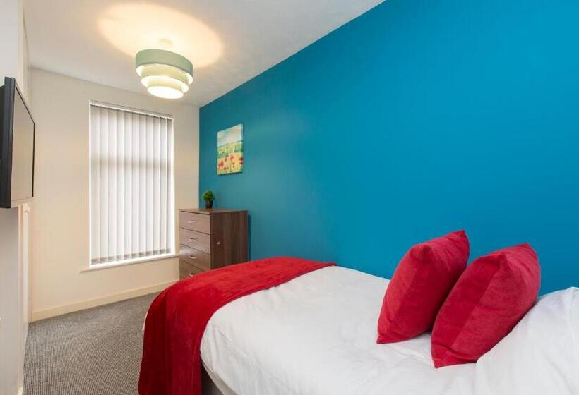 اتاق استاندارد یک تخته با سرویس بهداشتی مشترک, Townhouse @ Edleston Road Crewe