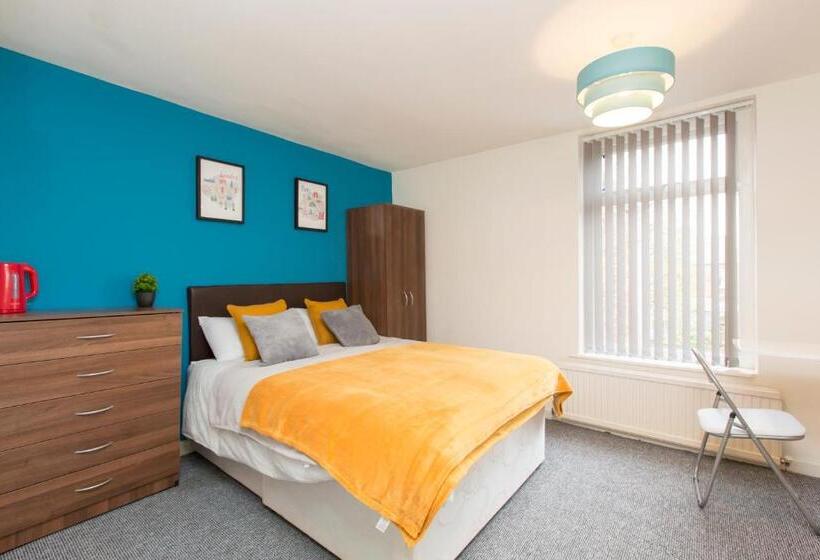 带共用浴室的标准房间, Townhouse @ Edleston Road Crewe