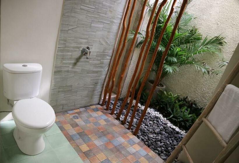 غرفة ديلوكس مزودة بشرفة, Delima Guest House