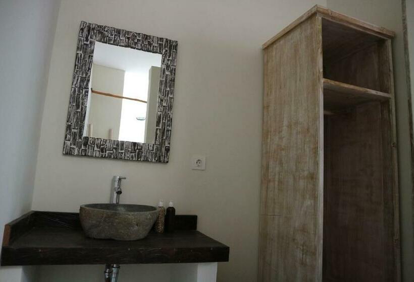 غرفة ديلوكس مزودة بشرفة, Delima Guest House