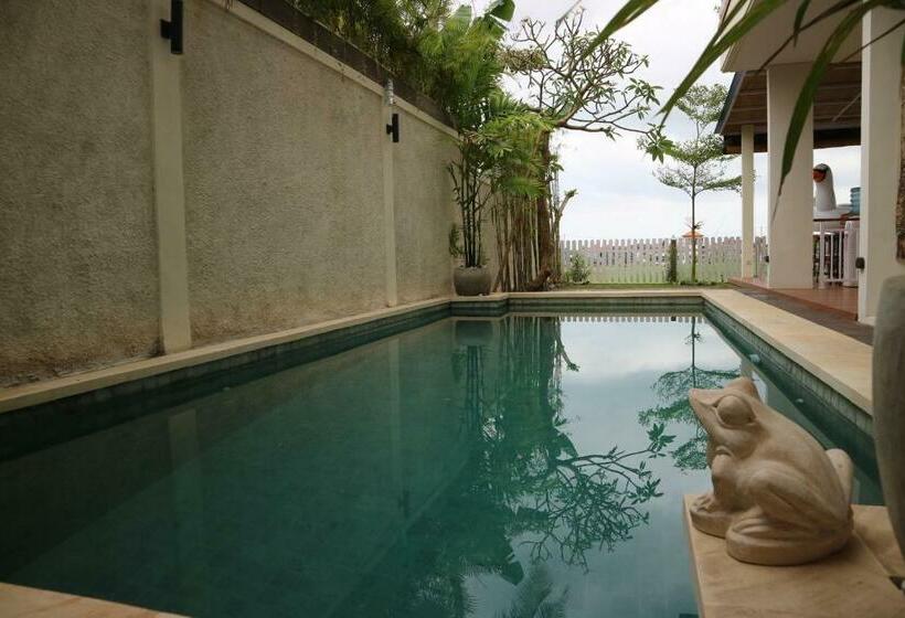 غرفة ديلوكس مزودة بشرفة, Delima Guest House