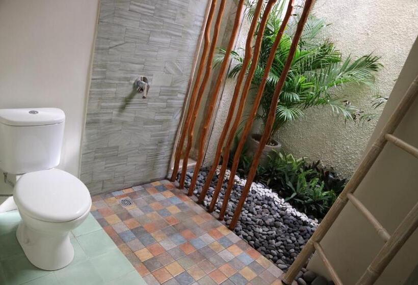 غرفة ديلوكس, Delima Guest House