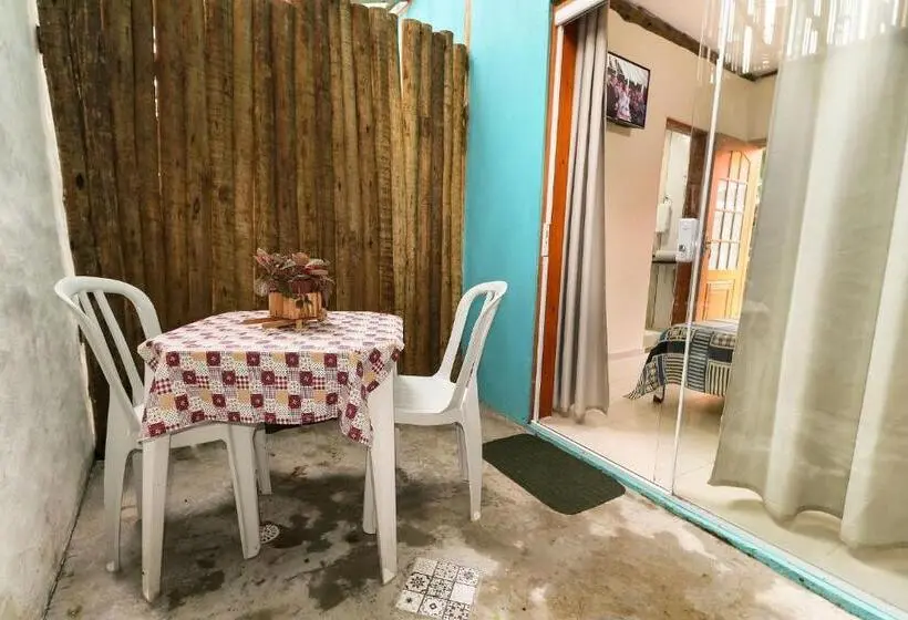 デラックスの４人部屋, Espaço Dona Florinha