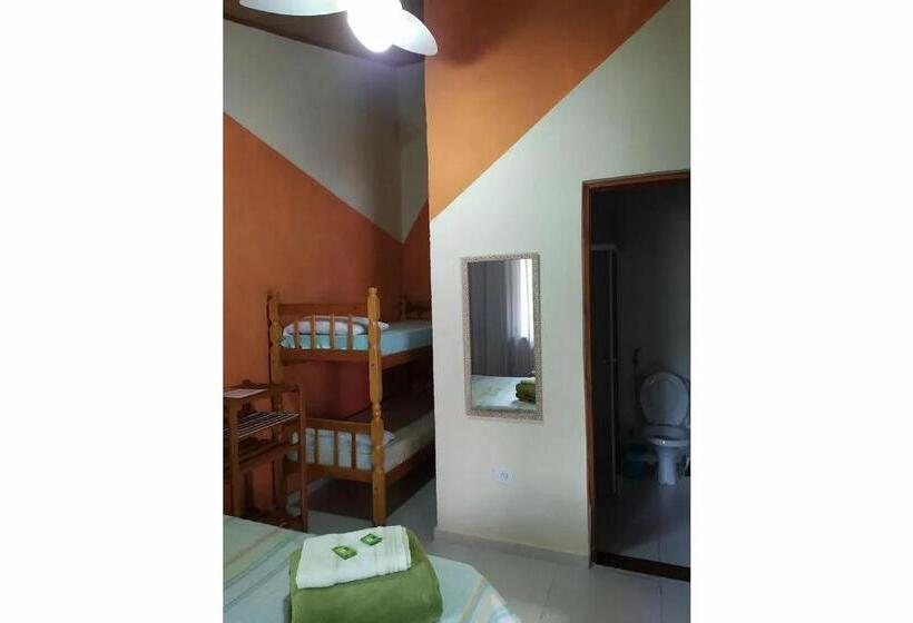 חדר סטנדרט לארבעה, Espaço Dona Florinha
