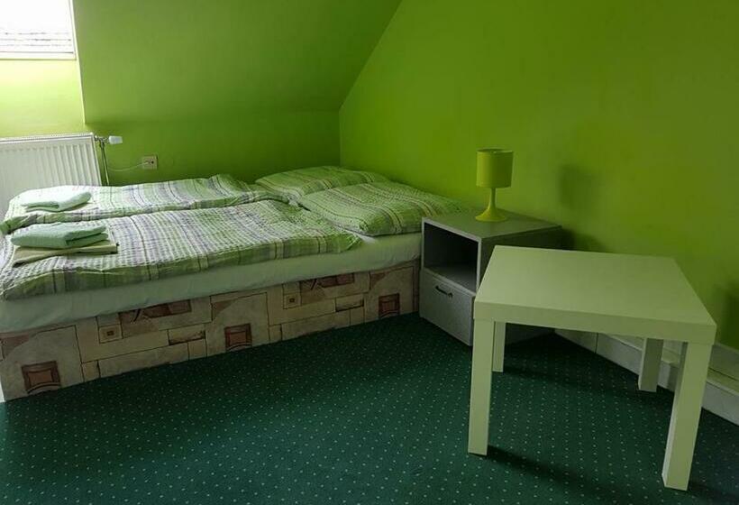 חדר סטנדרט, Penzión Kormoš