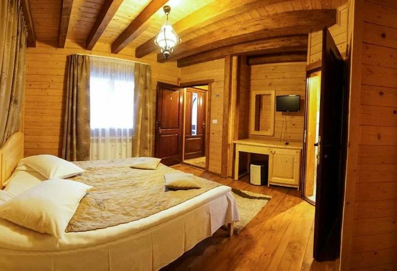 スタンダードルーム, Pensiune Borsa