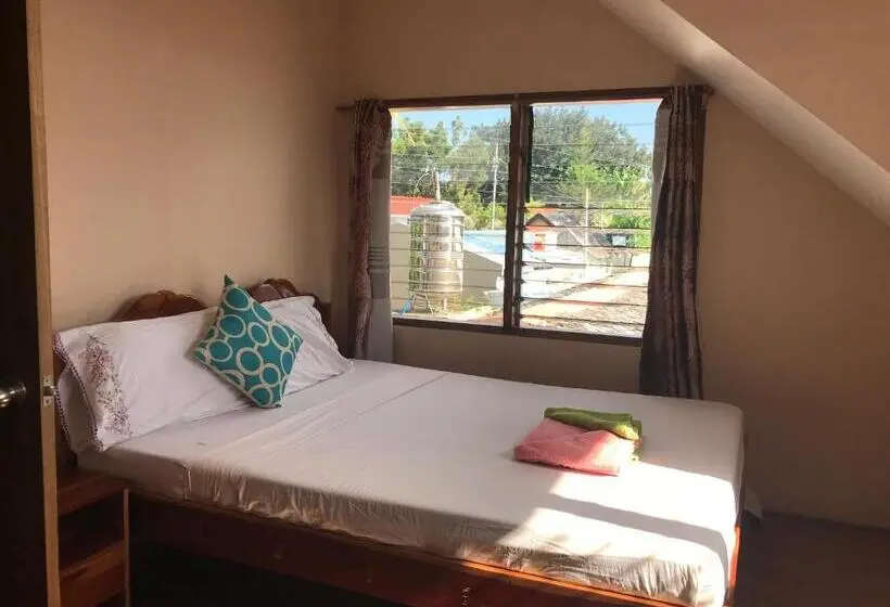 اتاق استاندارد با سرویس بهداشتی مشترک, Pescador View   Beach Resort & Restaurant