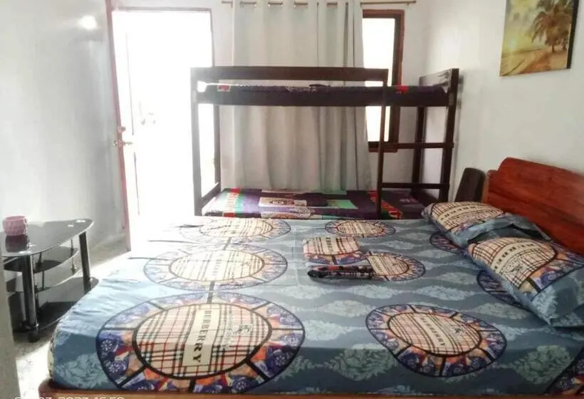 اتاق استاندارد چهار تخته, Pescador View   Beach Resort & Restaurant