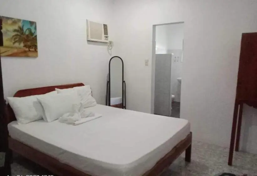 اتاق استاندارد چهار تخته, Pescador View   Beach Resort & Restaurant