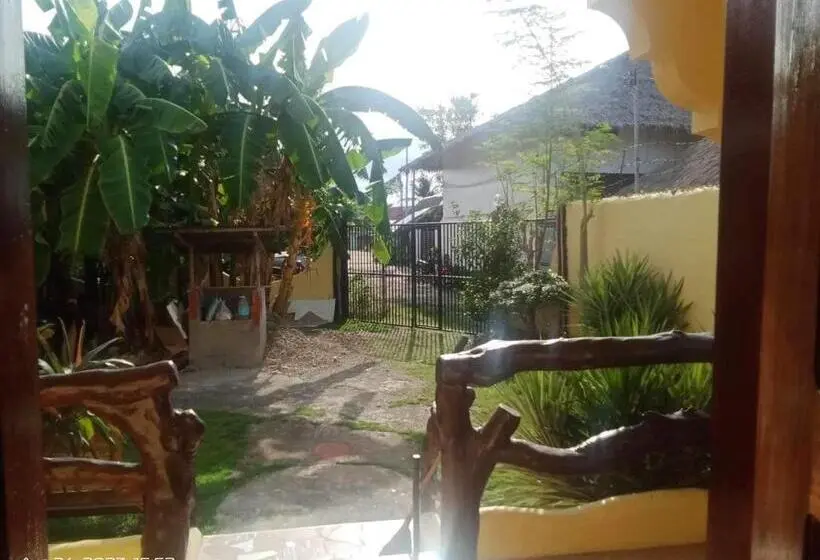 بنگله خانوادگی, Pescador View   Beach Resort & Restaurant