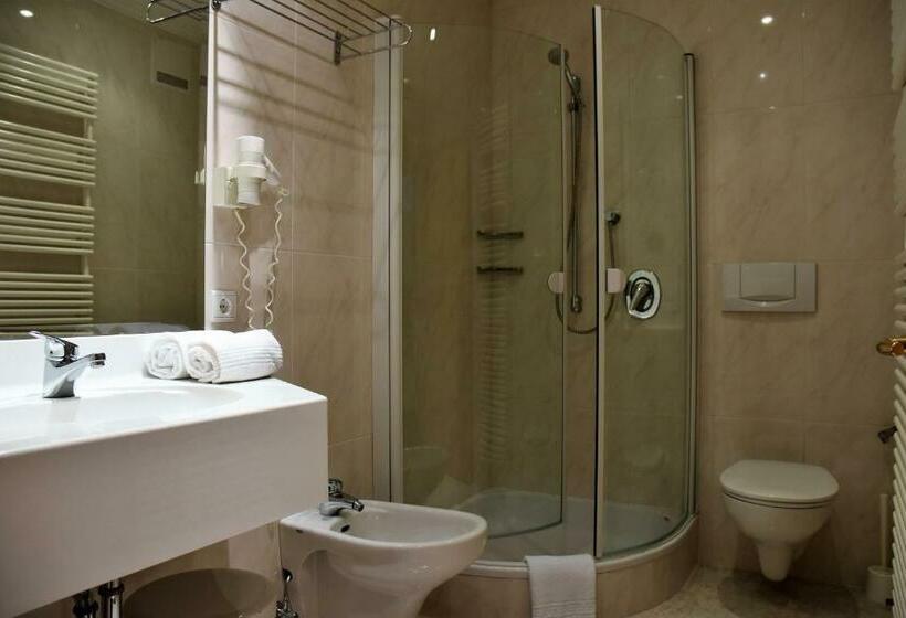 침실 1개 전망 아파트, Residence Comploj