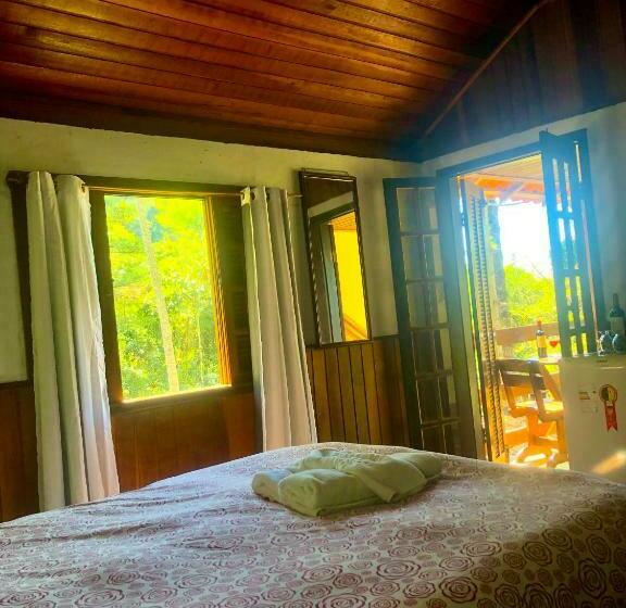 کلبه ییلاقی, Pousada Bella Ana