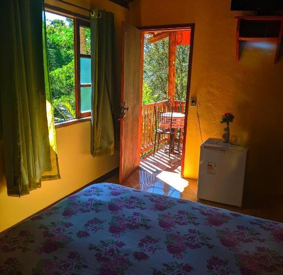 آپارتمان 1 خوابه با چشم‌انداز استخر, Pousada Bella Ana