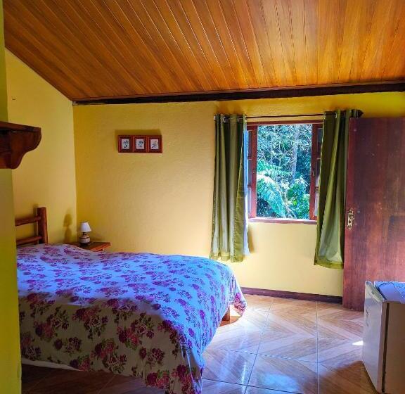 آپارتمان 1 خوابه با چشم‌انداز استخر, Pousada Bella Ana