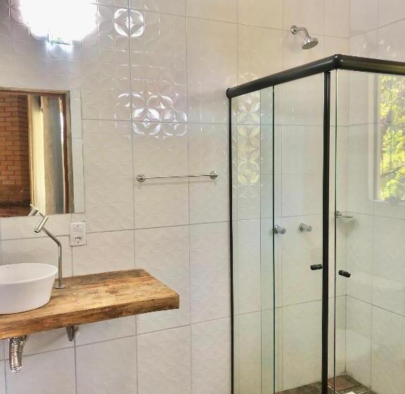 اتاق استاندارد با چشم‌انداز کوهستان, Pousada Bella Ana