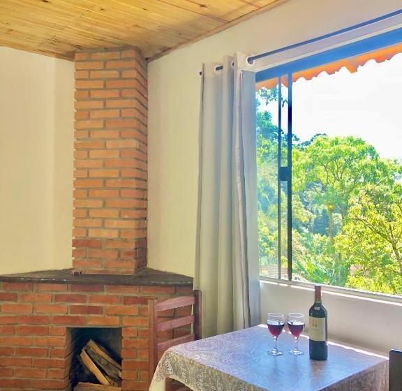 اتاق استاندارد با چشم‌انداز کوهستان, Pousada Bella Ana