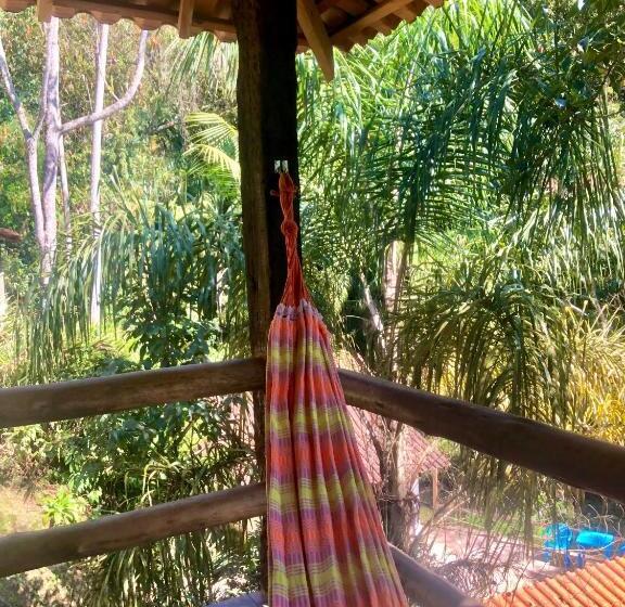 اتاق لوکس با بالکن, Pousada Bella Ana