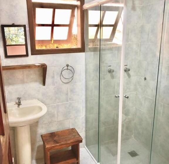 سوئیت با وان آب گرم, Pousada Bella Ana