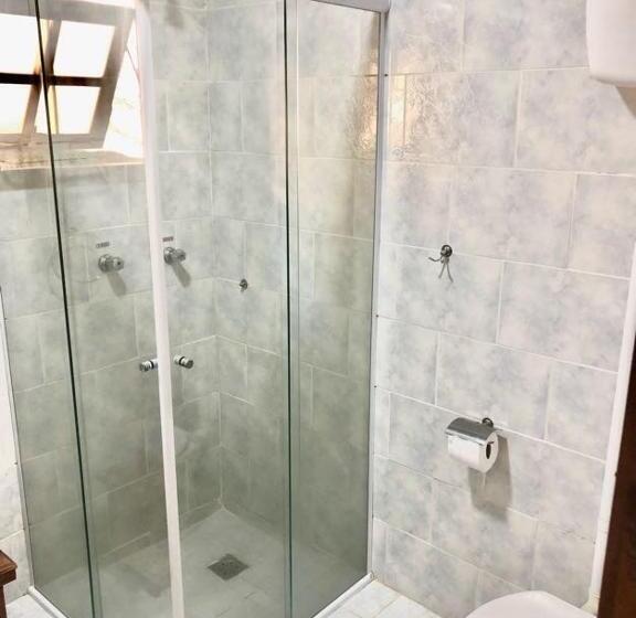 سوئیت با وان آب گرم, Pousada Bella Ana