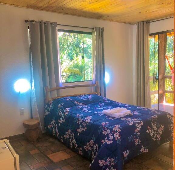 اتاق لوکس با بالکن, Pousada Bella Ana