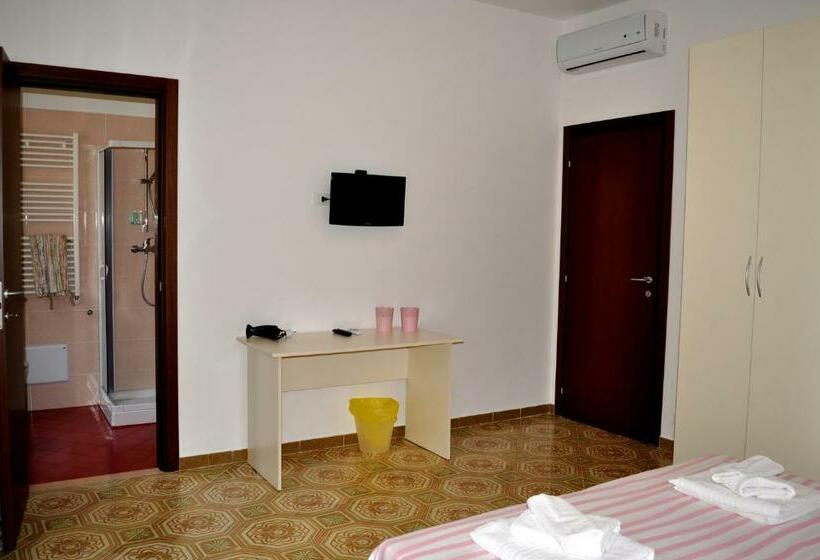 スタンダードルーム, B&b Da Leo