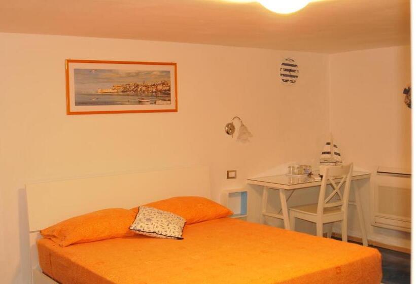 اتاق استاندارد سه نفره, B&b Le Spiagge