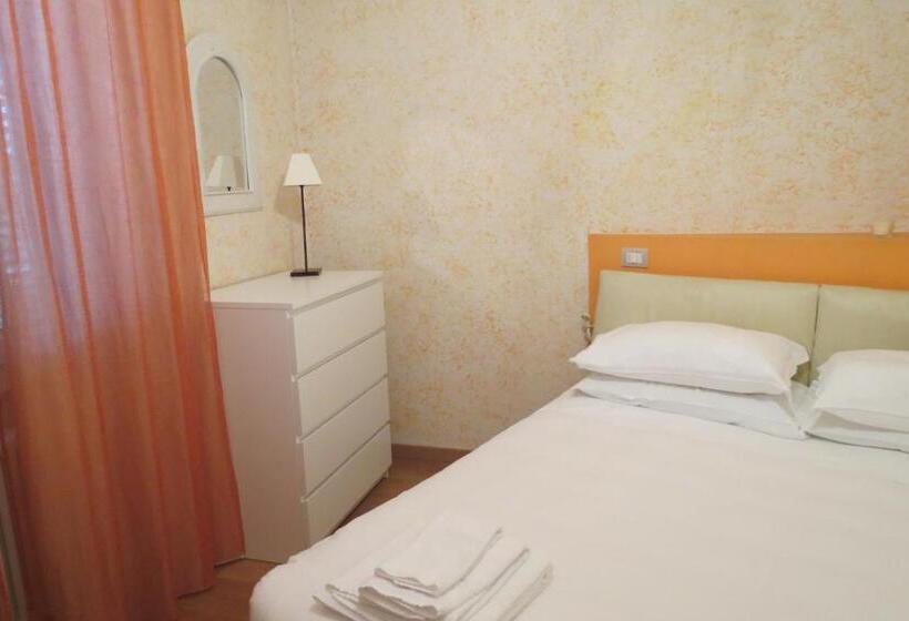 سوئیت 2 خوابه, B&b Villa Brema