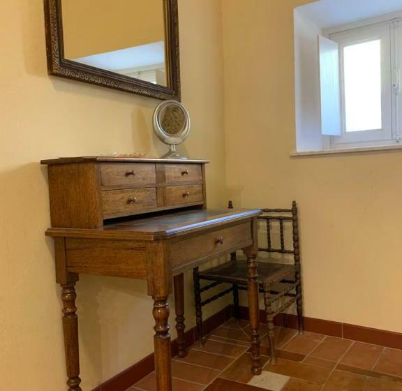 اتاق استاندارد چهار تخته, Il Casale Di Villa Rossi