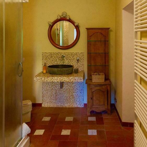 اتاق استاندارد چهار تخته, Il Casale Di Villa Rossi