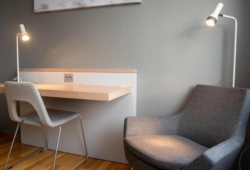 غرفة قياسية فردية, Fast Hotel Svolvær