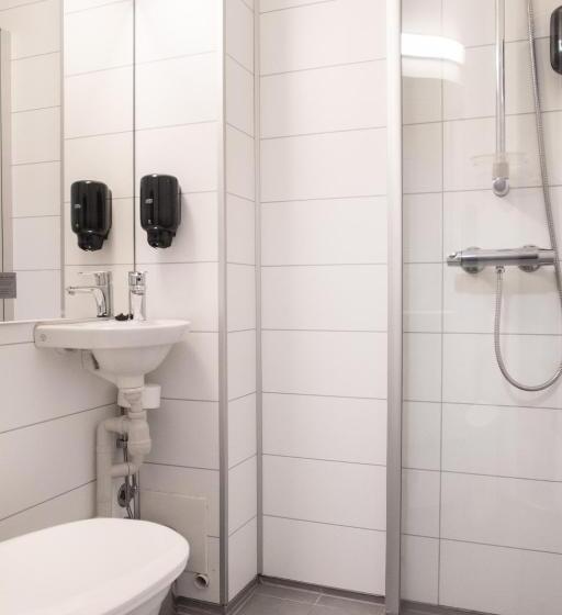 标准单人间, Fast Hotel Svolvær