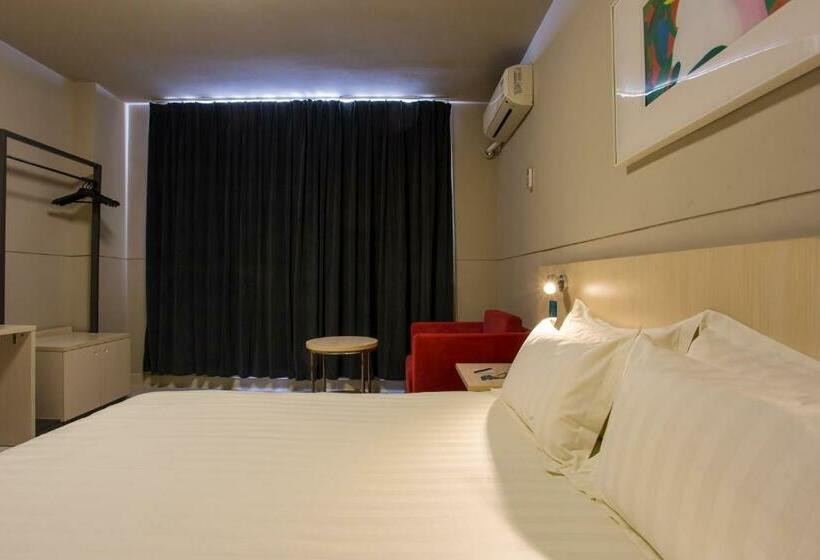 キングサイズベッドのスタンダードルーム, Jinjiang Inn Baoji High Speed Rail Station