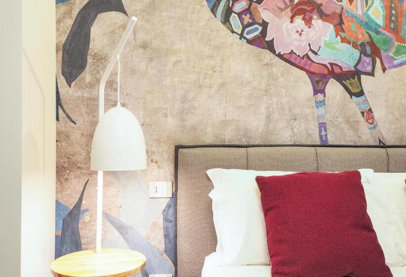 سوئیت جونیور با تراس, Moscova Luxury B&b