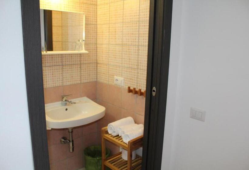 חדר סטנדרט, Affittacamere La Medusa