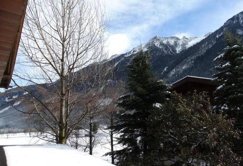 Номер Стандарт Вид на Горы, Gästehaus Posch