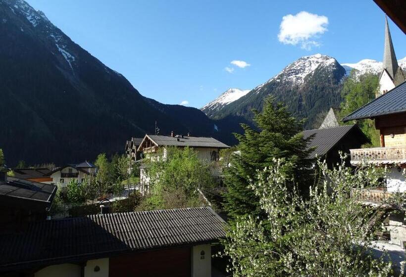 Номер Deluxe с Балконом, Gästehaus Posch