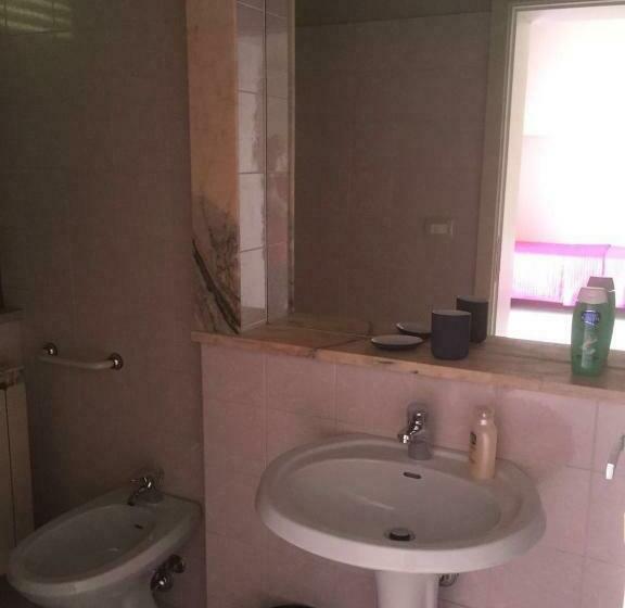 חדר סטנדרט, Hostal Al Porto