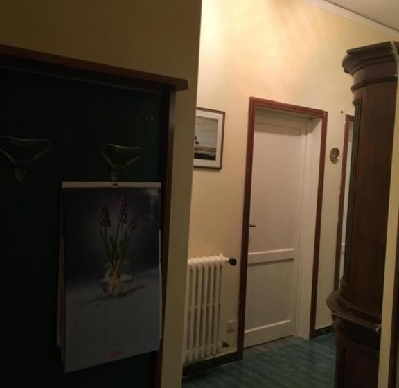 اتاق استاندارد با چشم‌انداز باغ, House Steccuto