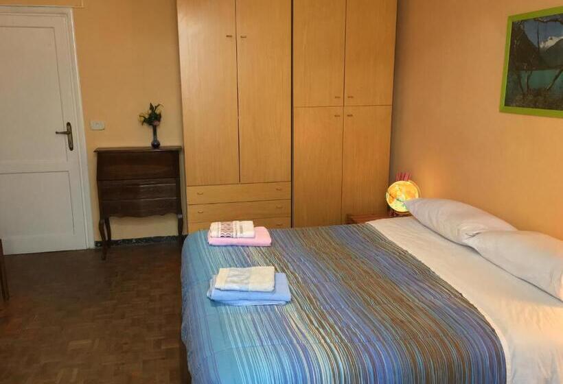 اتاق استاندارد با چشم‌انداز باغ, House Steccuto