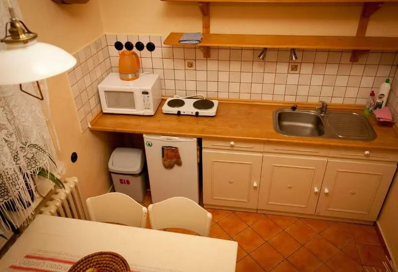 Huoneisto 1 Makuuhuone, Ubytování U Kroupů