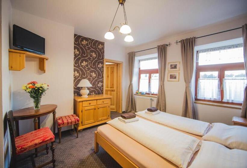 家庭套房, Penzion U Papoušků