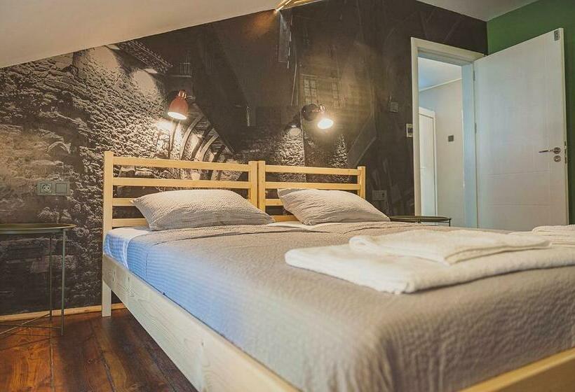 스탠다드 룸, Temple House