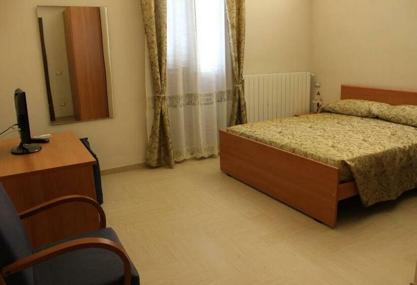 Номер Стандарт, B&b La Volta