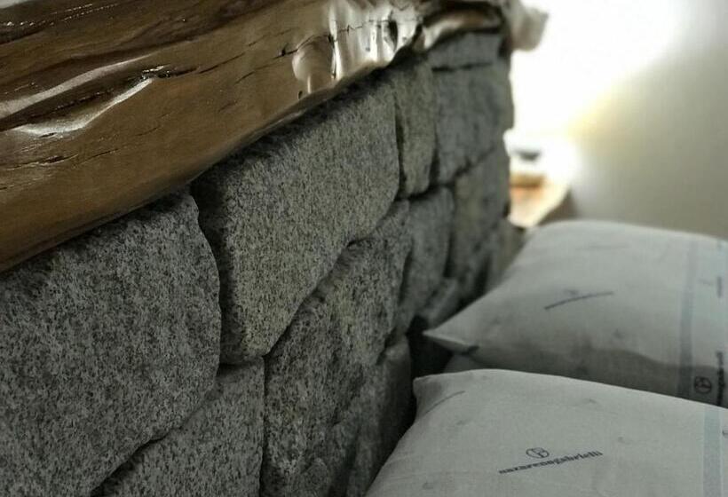 バス共有のスタンダードルーム, B&b Villa Tancau