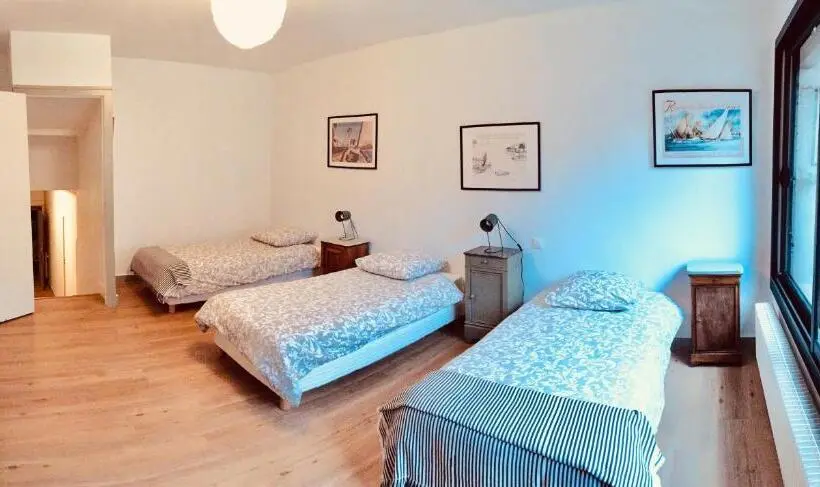 １ベッドルームアパートメント, Au 16 Place Saint Louis