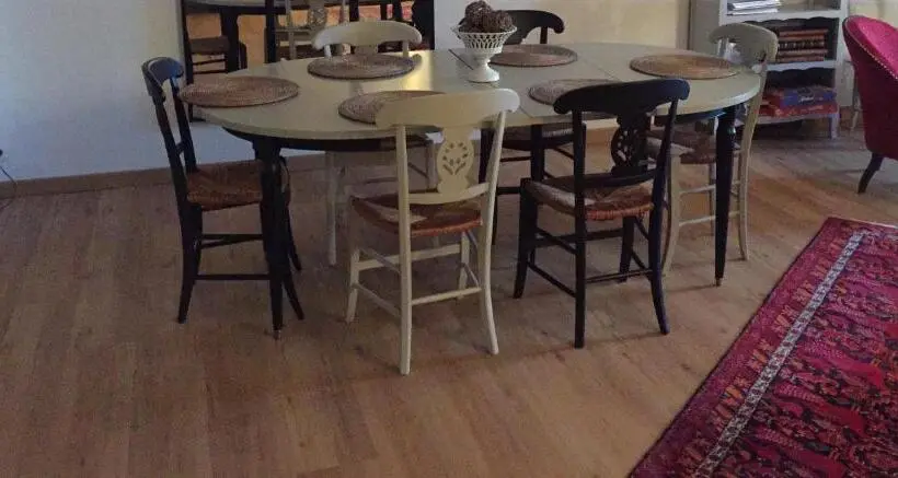 １ベッドルームアパートメント, Au 16 Place Saint Louis